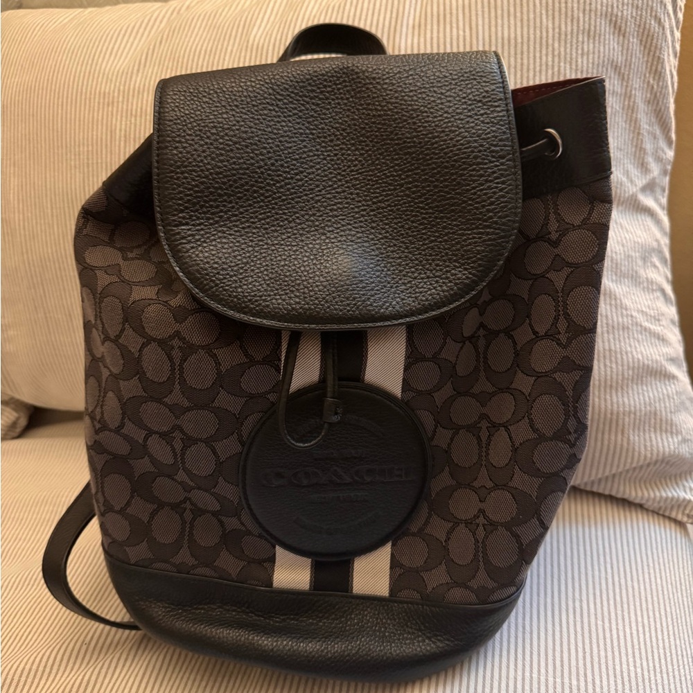 Coach Signature Brown and Black Backpack - Picture 2 of 6
